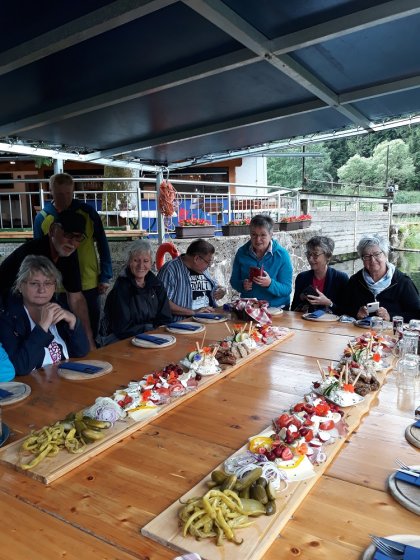 Clubausflug Haslach 2023 - Wanderung-Floßfahrt-Museen-tanzen