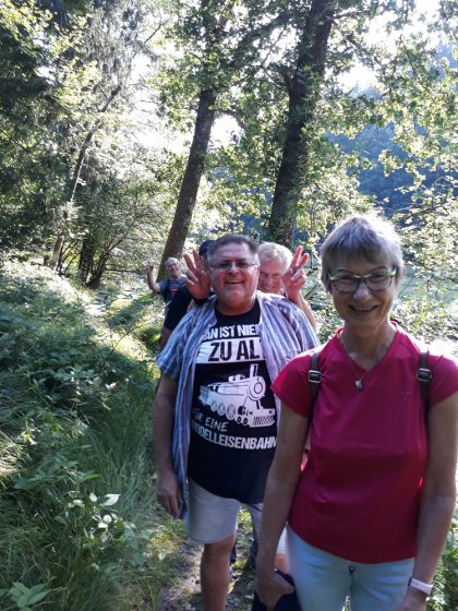 Clubausflug Haslach 2023 - Wanderung-Floßfahrt-Museen-tanzen